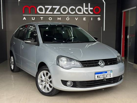 VOLKSWAGEN POLO 1.6 MI 8V FLEX 4P MANUAL VOLKSWAGEN POLO 1.6 MI 8V FLEX 4P MANUAL